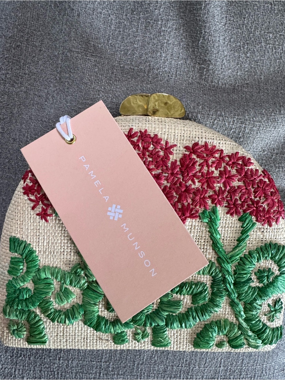 NWT Pamela Munson Geraniums Embroidered Clutch - Picture 5 of 6